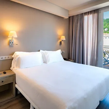 Center By Abba Aparthotel