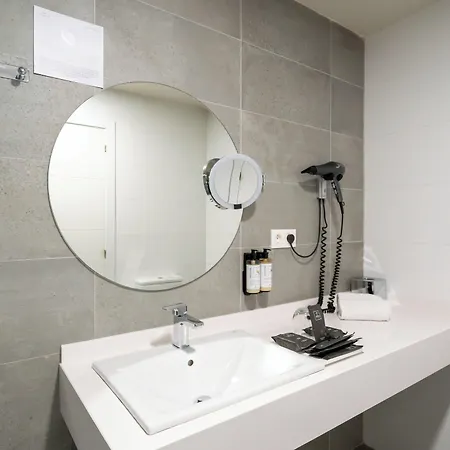 Center By Abba Aparthotel 4*