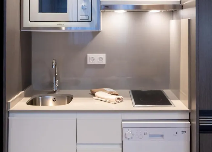 Center By Abba Apartahotel 4*